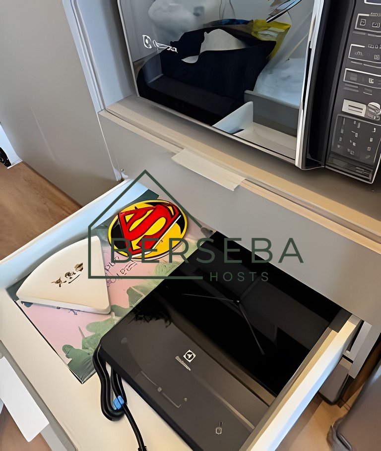 Apê de cinema em Pinheiros - completo p/ 4 hosp