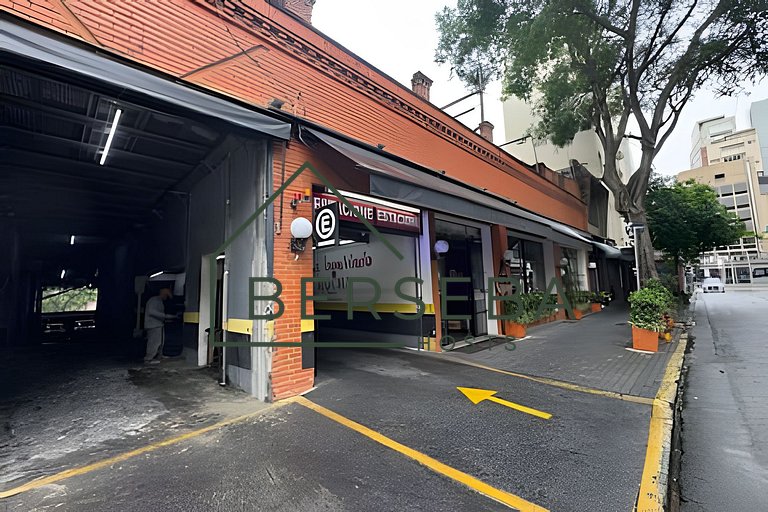 Ap c/piscina e sala de massagem - Próx Av Paulista