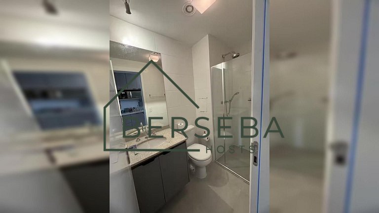 Apart. completo em Perdizes c/ Piscina e p/ 2 hósp