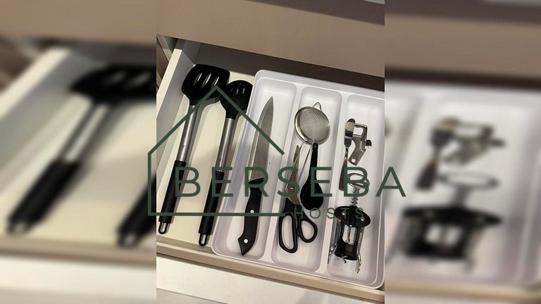 Studio moderno c/ piscina - Próx ao Pq. Ibirapuera