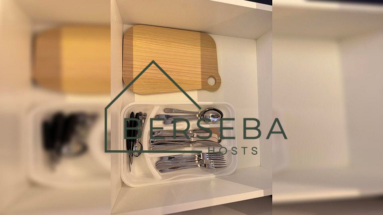 Apto c/ vista para cidade - Próx Allianz e PUC