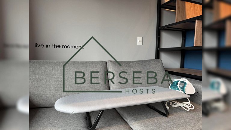 Ap c/piscina e sala de massagem - Próx Av Paulista