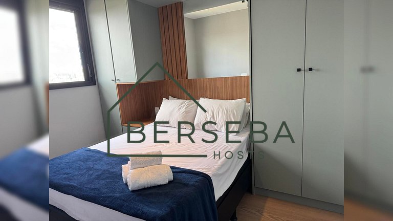 Apto c/ Piscina e Varanda - Próx Shop Ibira e Aero