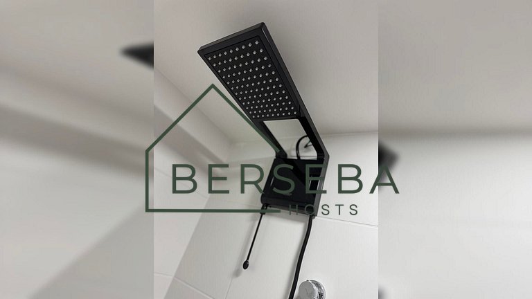 Apto c/ Piscina e Varanda - Próx Shop Ibira e Aero