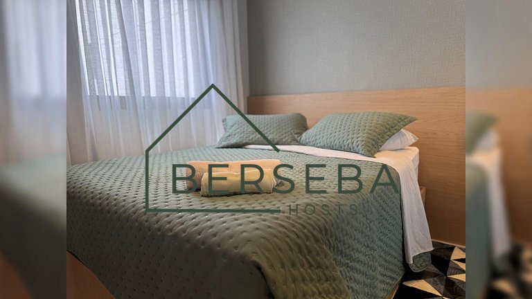 Studio c/ piscina Próx Metrô Faria Lima e Eldorado