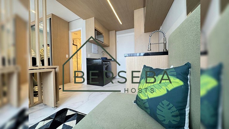 Studio c/ piscina Próx Metrô Faria Lima e Eldorado