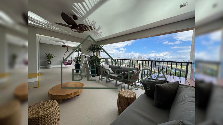 Studio c/ piscina Próx Metrô Faria Lima e Eldorado