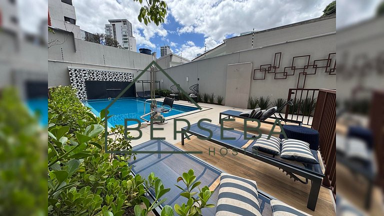 Studio c/ piscina Próx Metrô Faria Lima e Eldorado