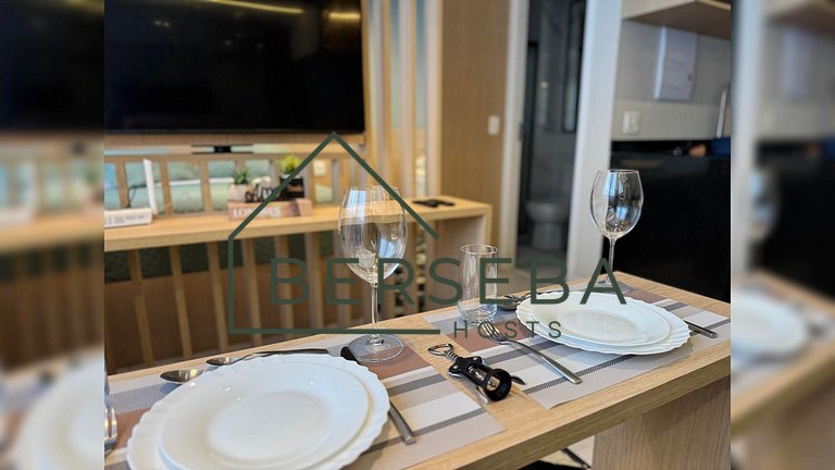 Studio c/ vista p/ cidade - Próx Shoppings e Metrô