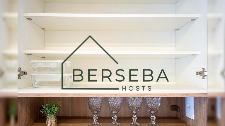 Apart. prox ao Allianz com Piscina p/ 4 hósp