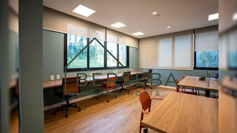 Apart. prox ao Allianz com Piscina p/ 4 hósp