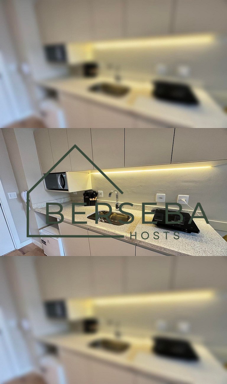 Apê Luxuoso próx R. dos Pinheiros e H. Schaumann