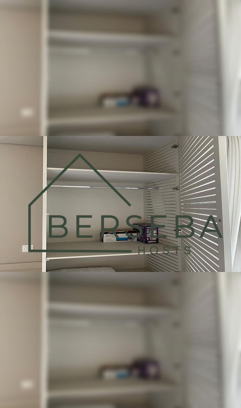 Apê Luxuoso próx R. dos Pinheiros e H. Schaumann