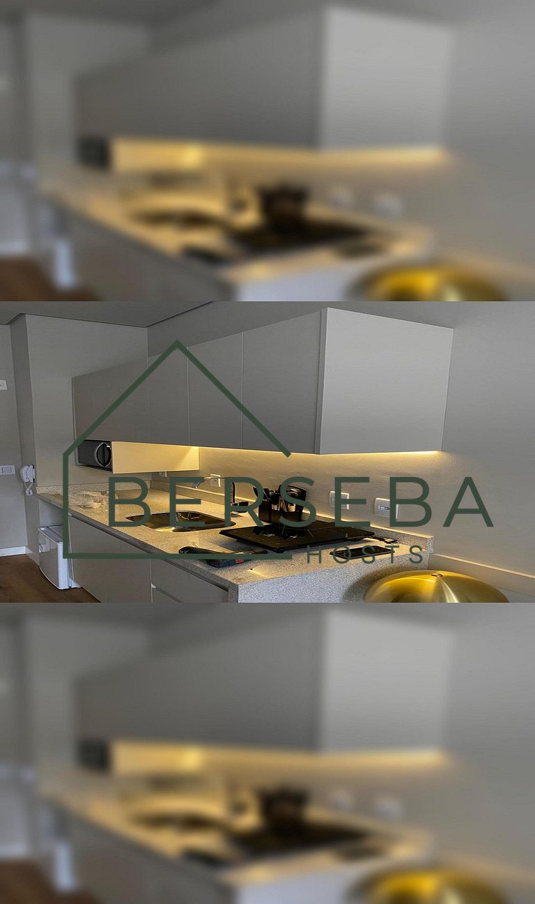 Apê Luxuoso próx R. dos Pinheiros e H. Schaumann