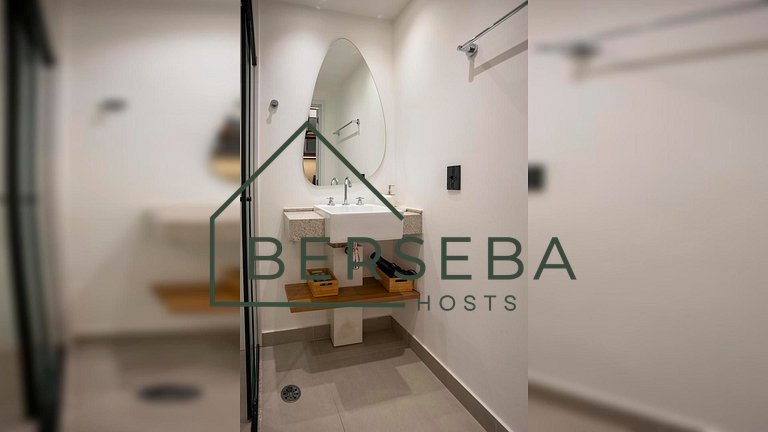 Apê c/ Mezanino em Pinheiros - Próx. Rebouças