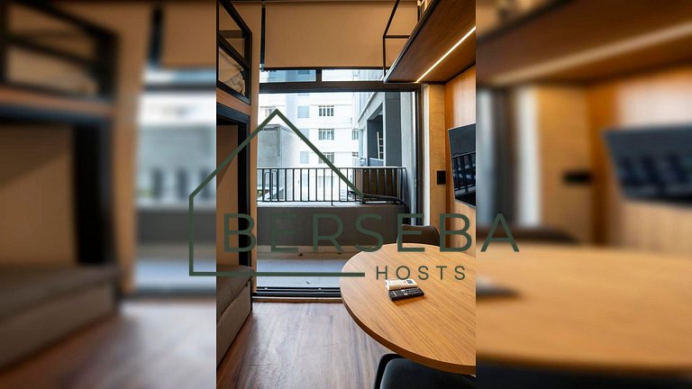 Apê c/ Mezanino em Pinheiros - Próx. Rebouças